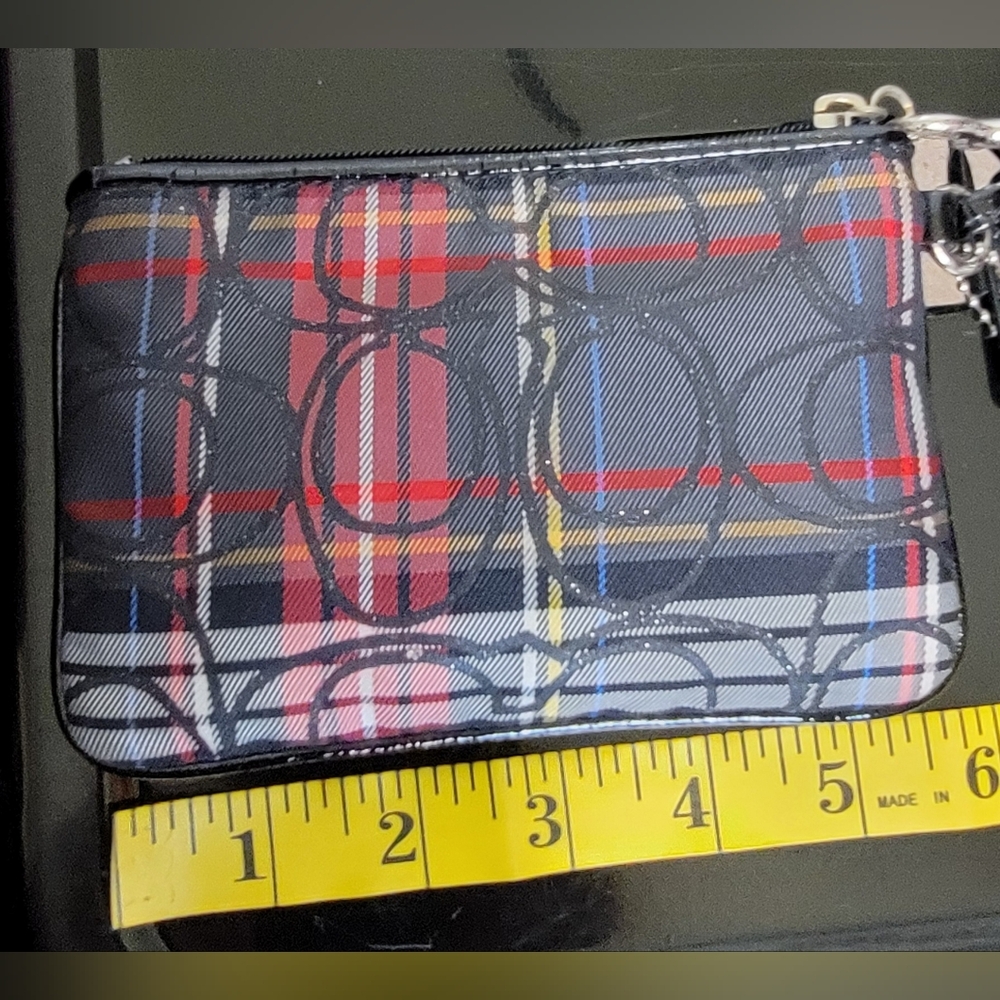 #556- COACH Poppy Black/ Red Plaid Wristlet - Picture 5 of 7